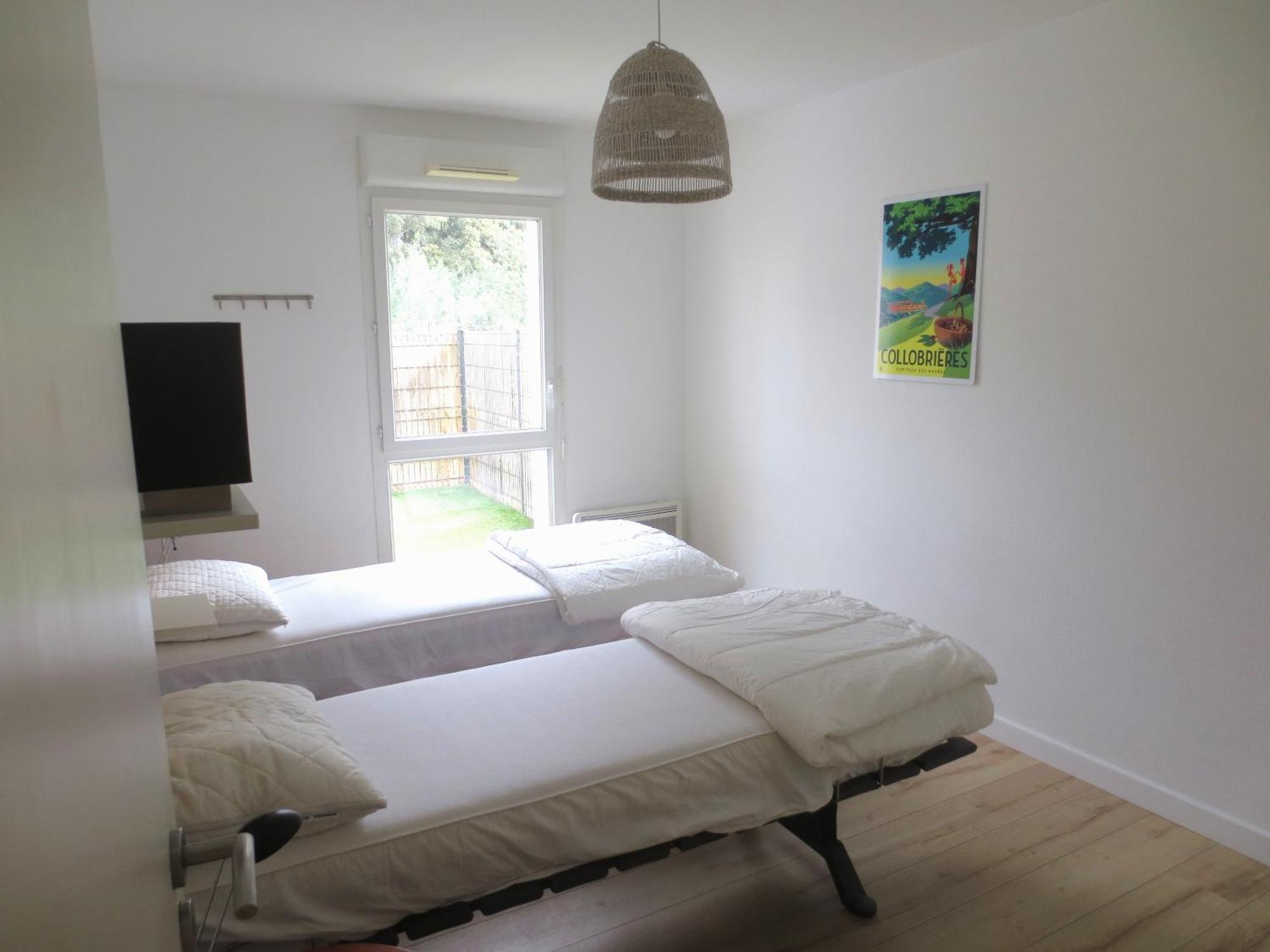 Rez De Jardin T3 Recent Et Calme Au Nouvelles Terres A La Londe Les Maures Apartment Luaran gambar